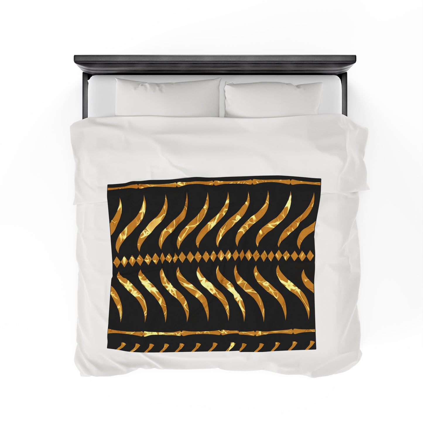 Minka Royal House Velveteen Plush Blanket